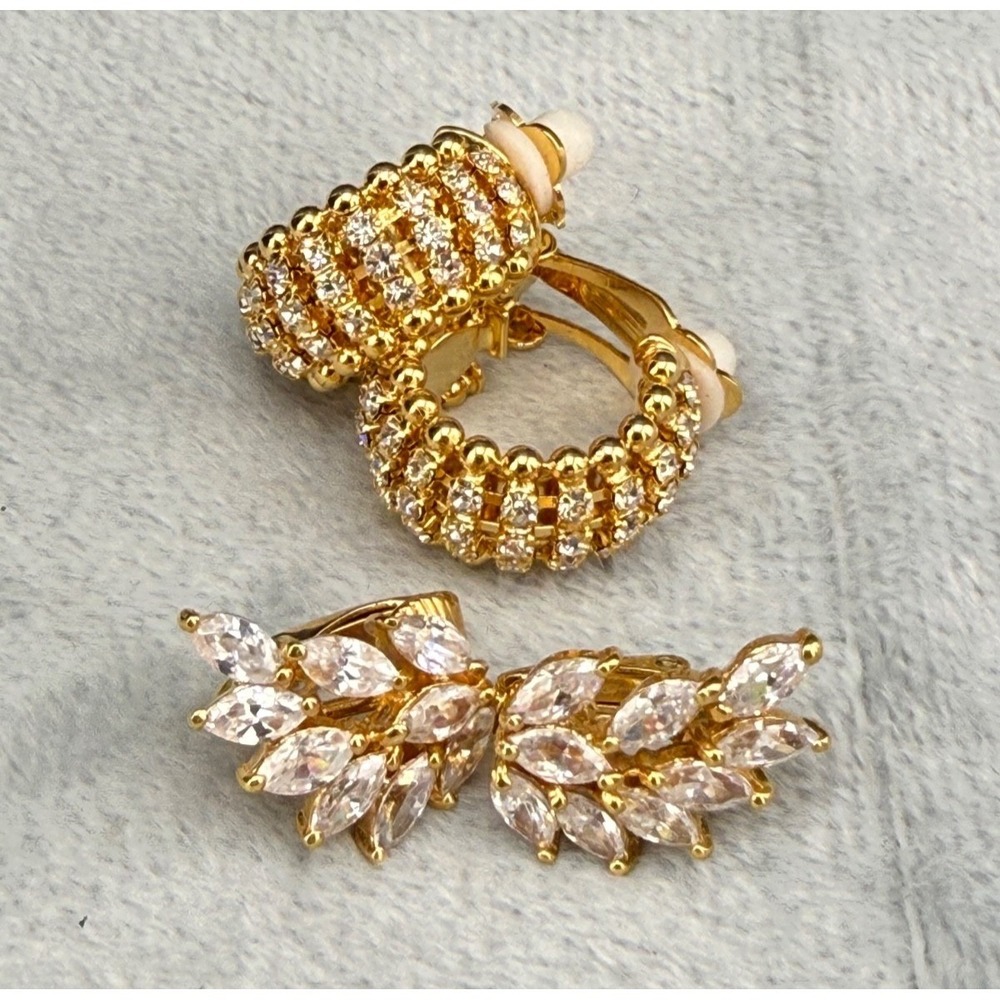 Vintage Estate Earrings Gold Tone Rhinestone Hoop Cluster Clip On Set